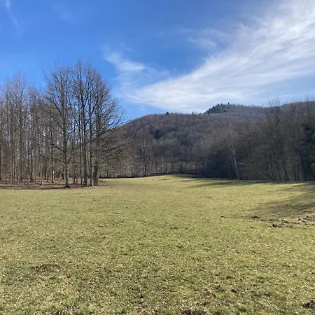 Séjour à la campagne Domaine Aux Souvenirs D-enfance Benaix